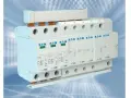 Biała przepięciówka Eaton z oznaczeniami L1, L2, L3, N. Urządzenie chroni instalację elektryczną przed przepięciami.