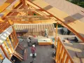 Ile kosztuje metr dachówki ceramicznej? Sprawdź ceny i czynniki wpływające na koszty