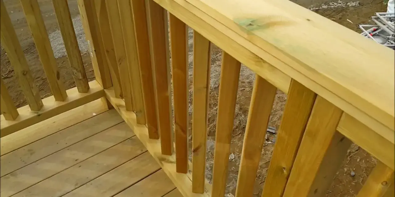 Jak zrobić balustradę drewnianą - krok po kroku, uniknij błędów i kosztów